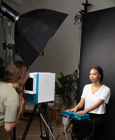 Interactive Aura Photography